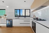 Brandnew standalone 4 beds 2.5 baths home with garage, 4/119 Weymouth Road, Manurewa, Auckland
