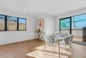 Brandnew standalone 4 beds 2.5 baths home with garage, 4/119 Weymouth Road, Manurewa, Auckland