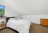 Westlake school zone, Brick and tile 4 beds + study room 2 baths house with double garage, 2/121 Forrest Hill Road, Forrest Hill, Auckland