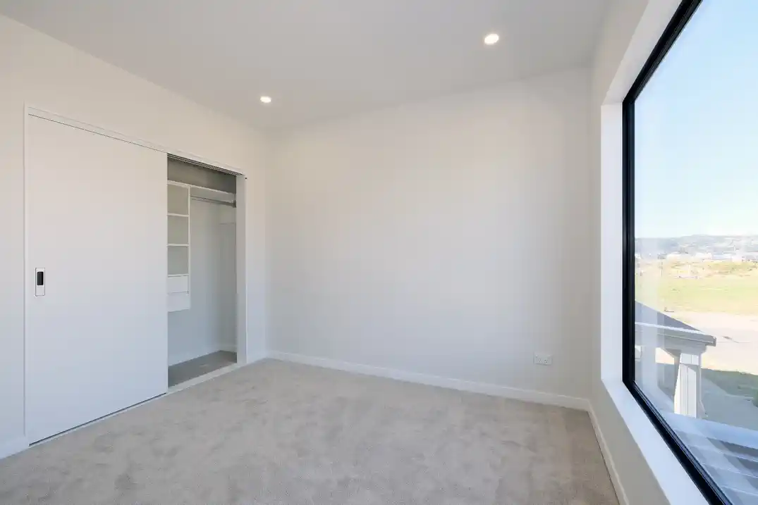 For rent, Brandnew 4 beds 3 baths duplex home with car parks, Available NOW, 4 Waimarie Drive, Karaka, Auckland