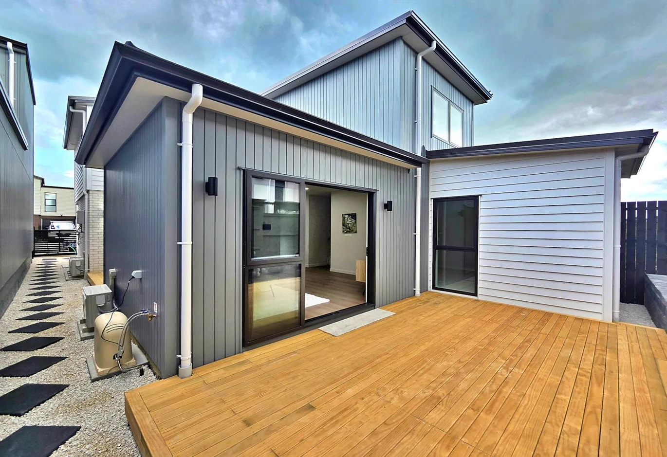 5 Bedrooms | 4.5 Bathrooms | 3 Master Ensuites |1 Downstairs Master Suite | 2 Parking | Brand-New Standalone | Good School zone, 15 Artemis Way Flat Bush, Auckland
