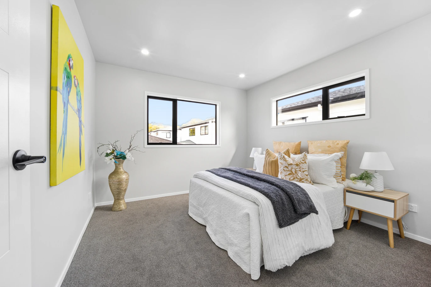 Brandnew standalone 3 beds 2.5 baths home with garage, 20C Castleford Street Green Bay, Auckland