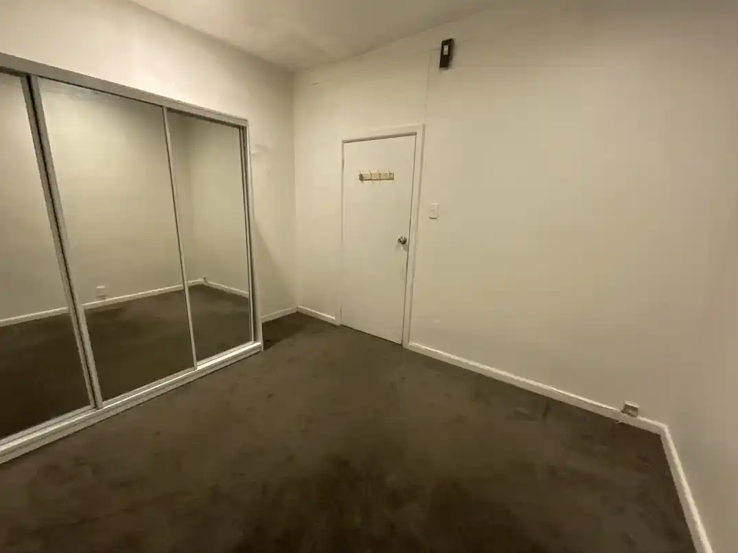 For rent, 2 beds 1 bath house with car parks, Available Now, 26 Atkinson Avenue, Otahuhu, Auckland