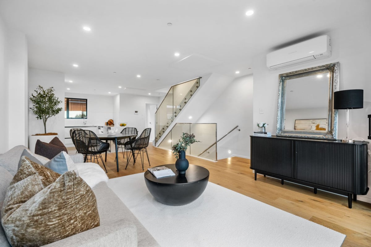 Enquiries Over $1,500,000, 3 beds 3.5 baths home with garage, Freehold title with no body corporate, CCC and titles issued, 12-month maintenance period from settlement, CV: $1,850,000, Individual or bulk purchase options available. 1B Colenso Place Mission Bay, Auckland