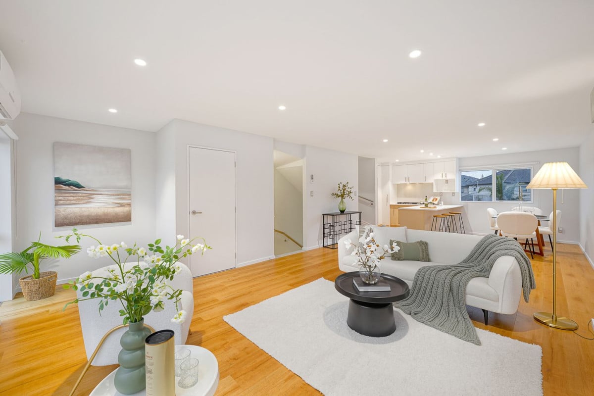 4 beds (2 ensuites) 3.5 baths home with garage, 1 ensuite ground floor, 77 Bordeaux Parade, Te Atatu South, Auckland