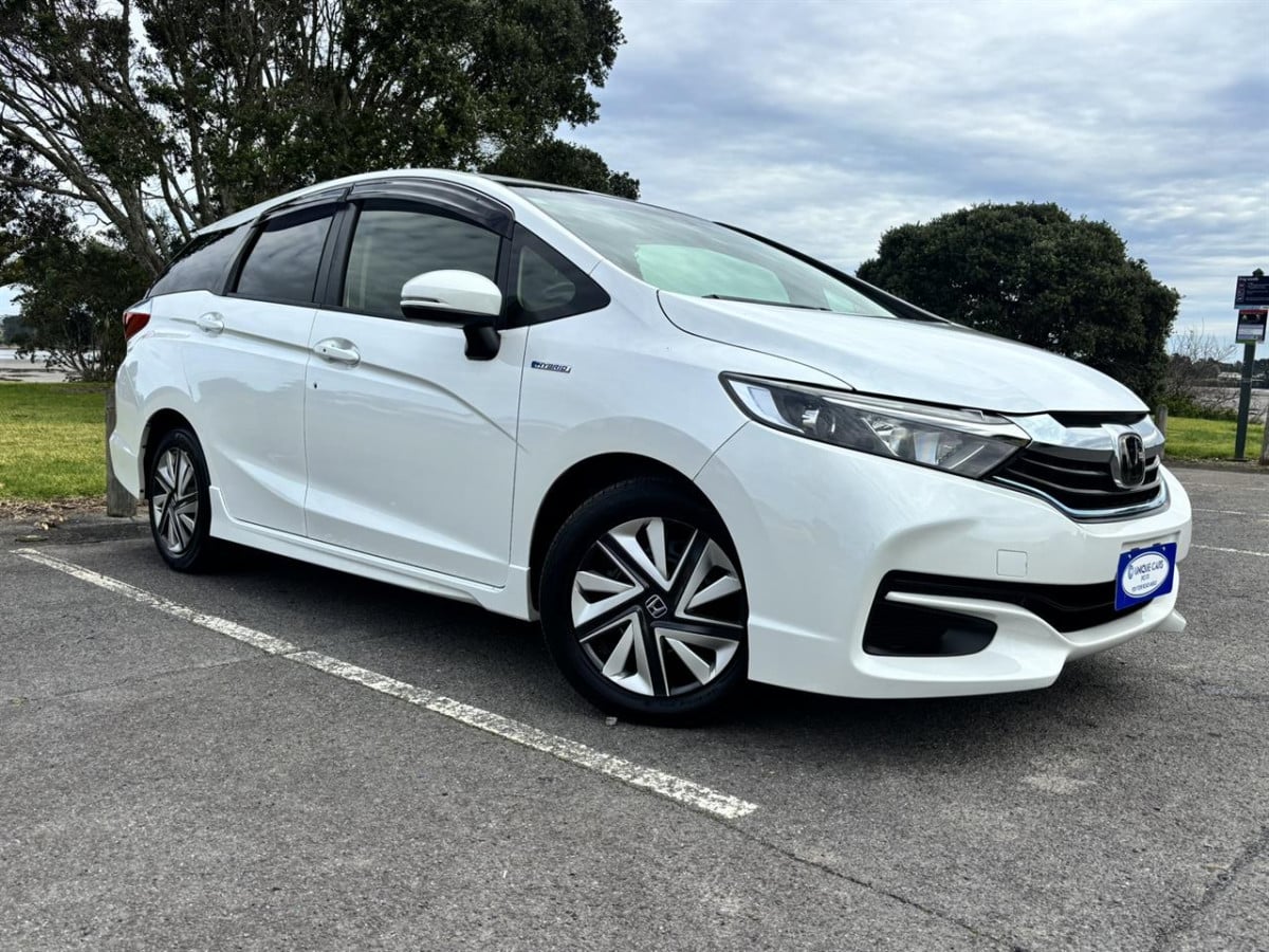 2018 Honda Fit Shuttle 1.5 Hybrid, 5 Door, Station Wagon, Automatic, 1500cc, 89,495km