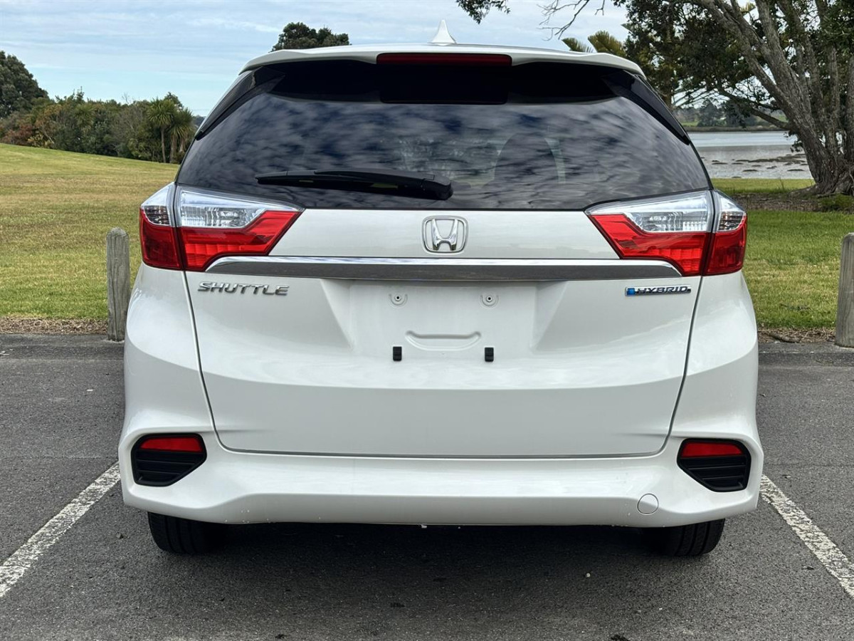 2018 Honda Fit Shuttle 1.5 Hybrid, 5 Door, Station Wagon, Automatic, 1500cc, 89,495km