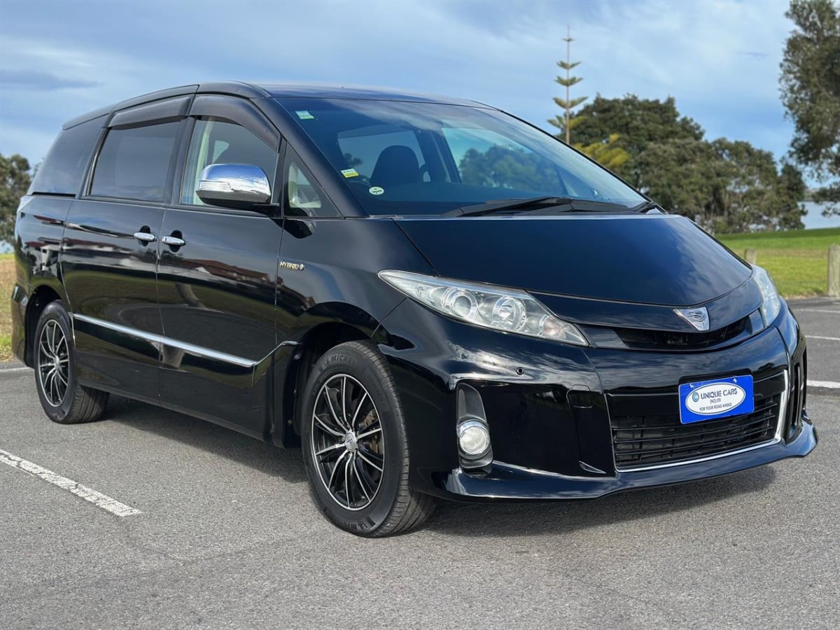 2013 Toyota Estima 2.4 Aeras Hybrid 7 Seater 4WD, Automatic, 5 Door, Station Wagon, 2400cc, 124,113km