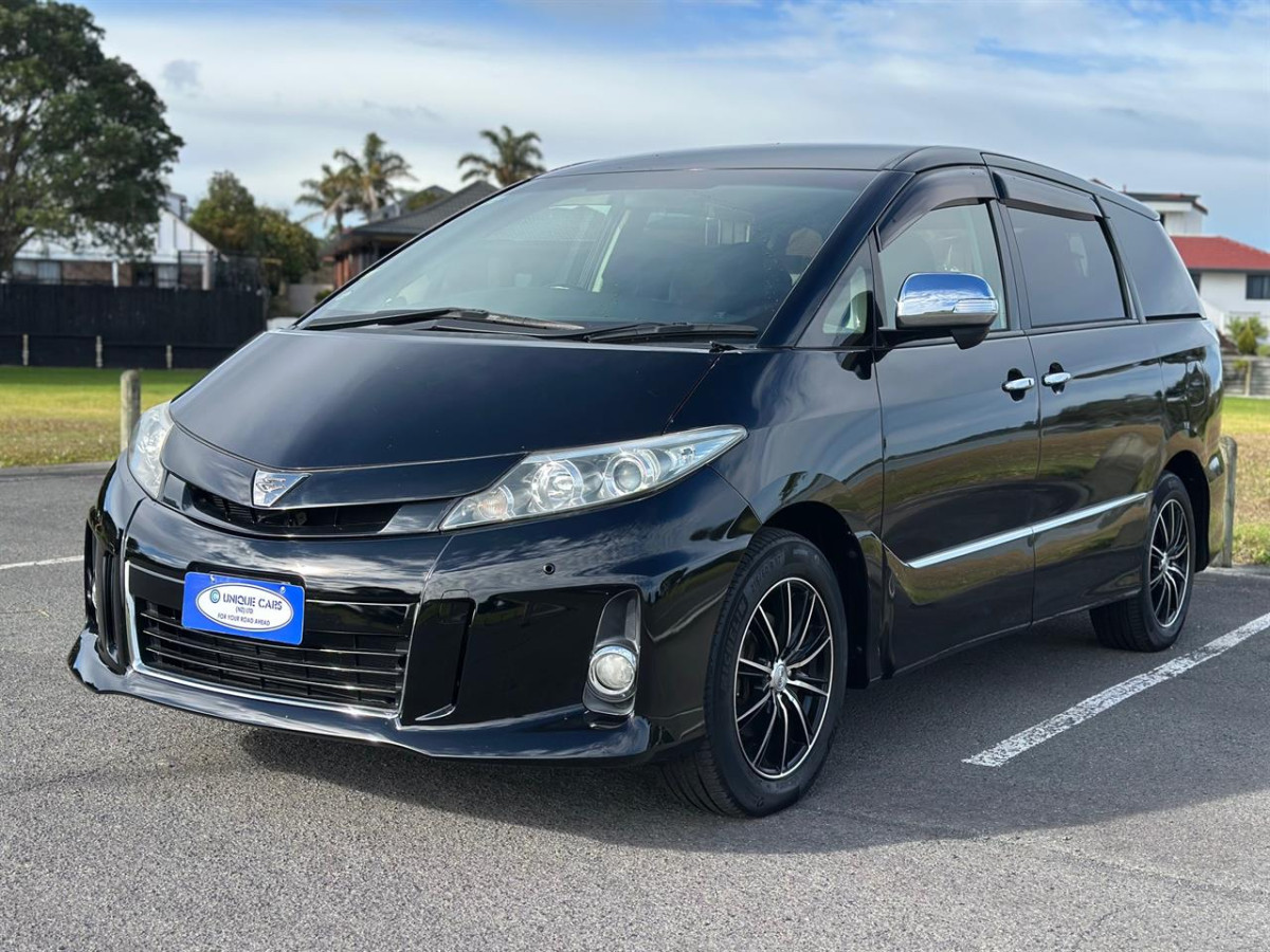 2013 Toyota Estima 2.4 Aeras Hybrid 7 Seater 4WD, Automatic, 5 Door, Station Wagon, 2400cc, 124,113km