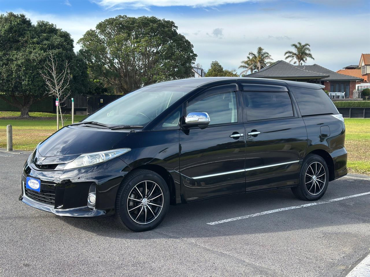 2013 Toyota Estima 2.4 Aeras Hybrid 7 Seater 4WD, Automatic, 5 Door, Station Wagon, 2400cc, 124,113km