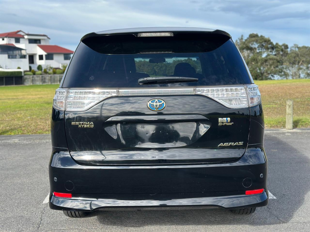 2013 Toyota Estima 2.4 Aeras Hybrid 7 Seater 4WD, Automatic, 5 Door, Station Wagon, 2400cc, 124,113km