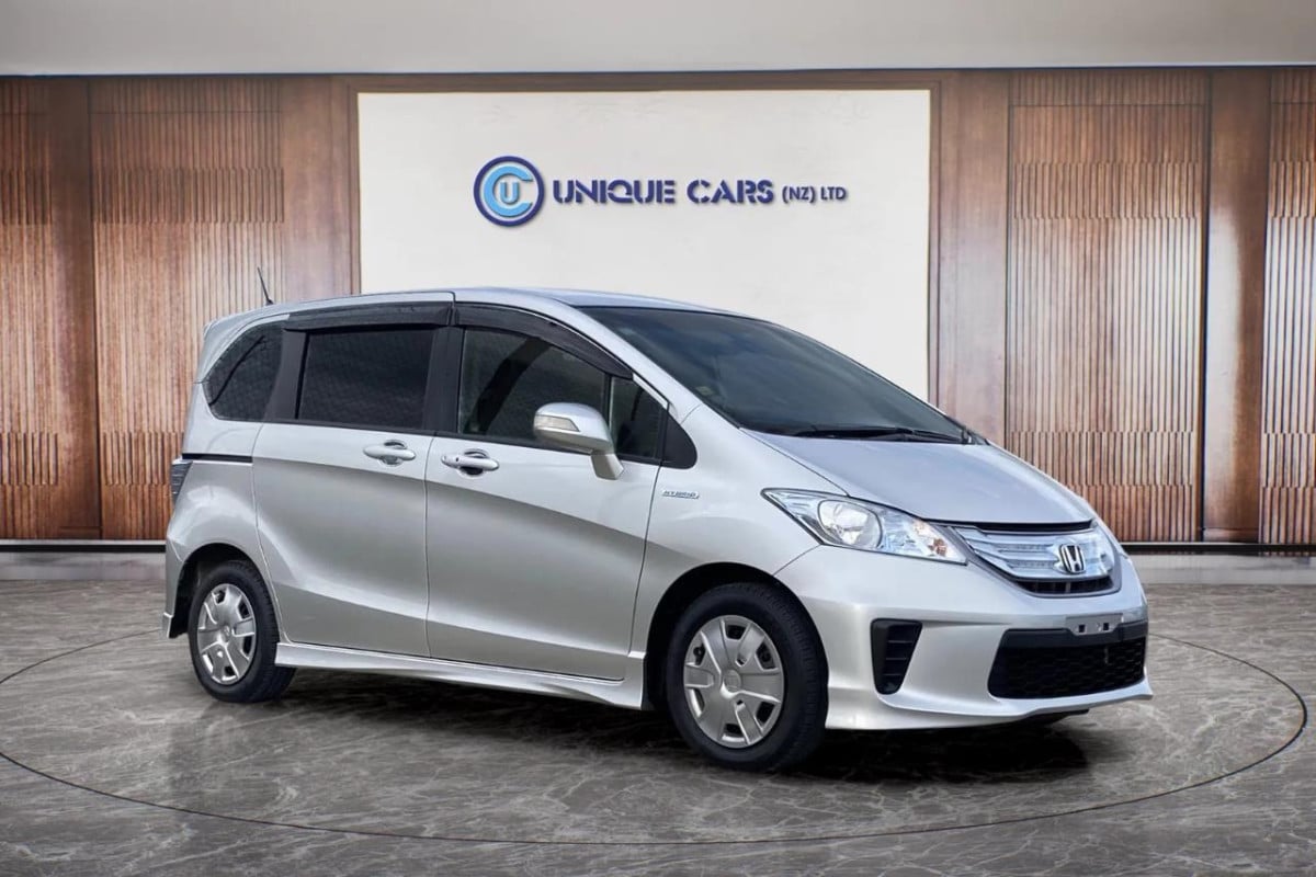 2012 Honda Freed 1.5 Hybrid 7 Seater, 5 Door, Hatchback, Automatic, 1500cc, 116,740km