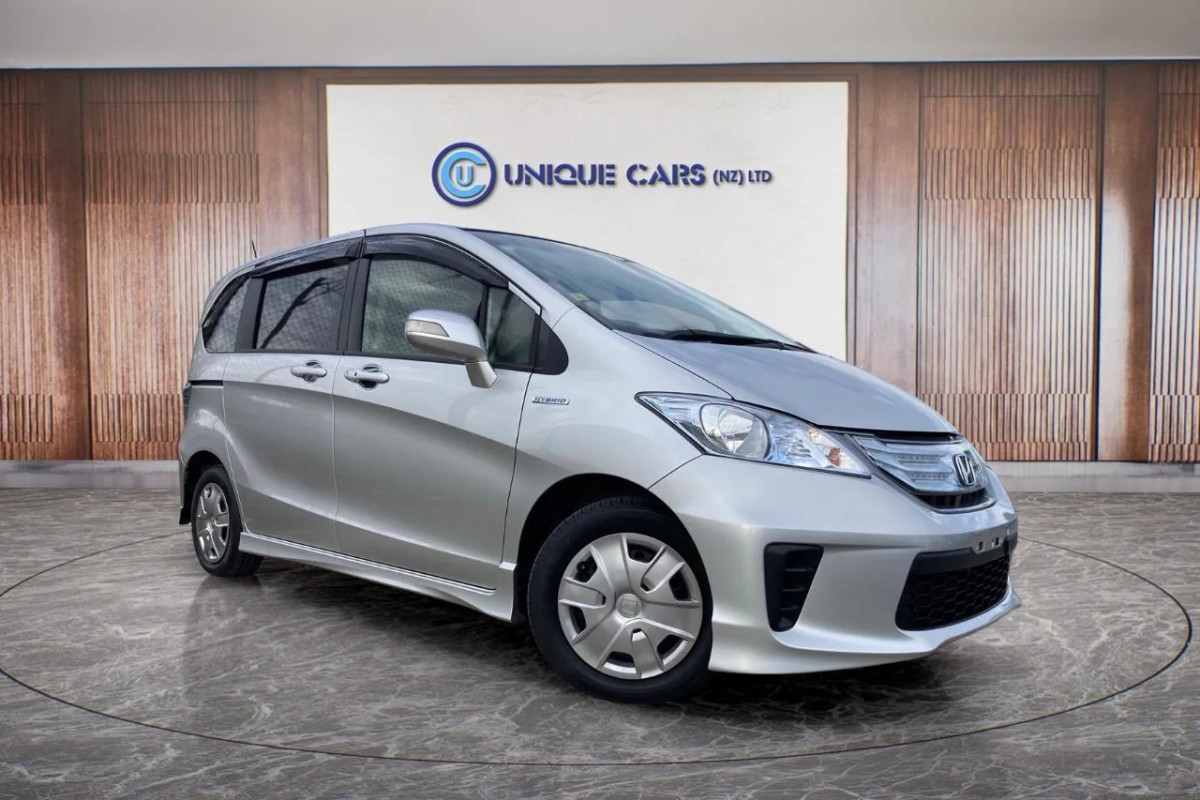 2012 Honda Freed 1.5 Hybrid 7 Seater, 5 Door, Hatchback, Automatic, 1500cc, 116,740km