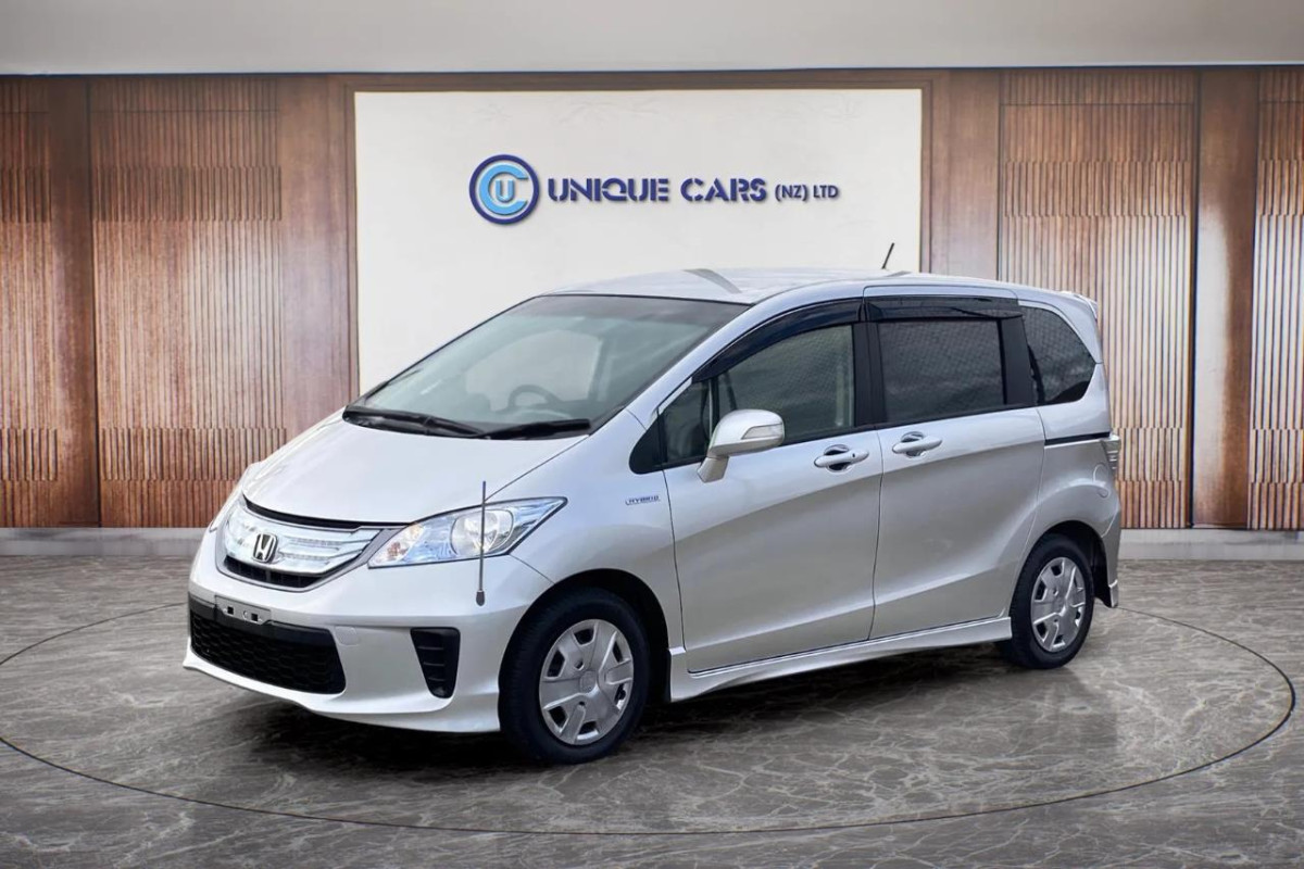 2012 Honda Freed 1.5 Hybrid 7 Seater, 5 Door, Hatchback, Automatic, 1500cc, 116,740km