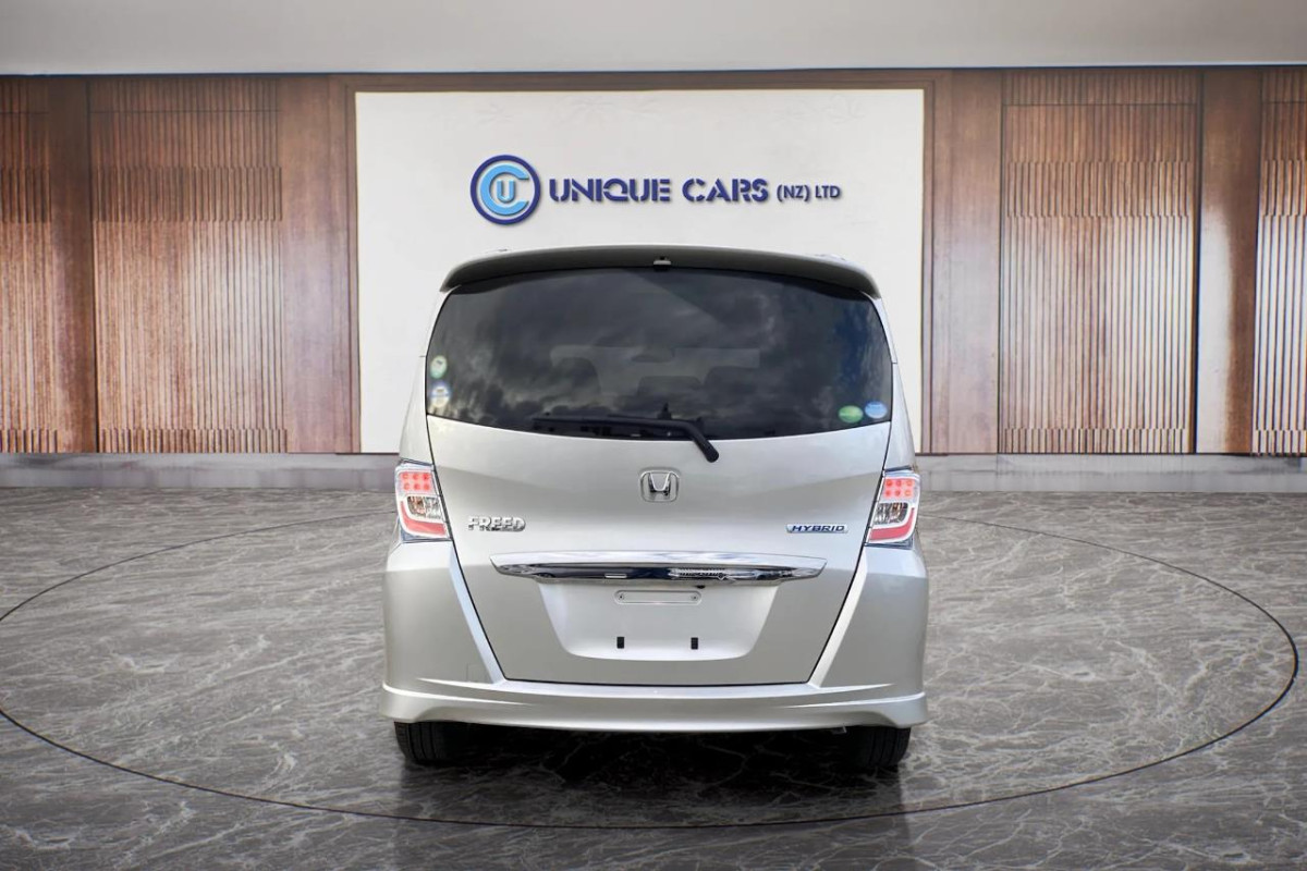 2012 Honda Freed 1.5 Hybrid 7 Seater, 5 Door, Hatchback, Automatic, 1500cc, 116,740km