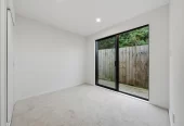 2 beds + study/office, 1.5 baths duplex home with car park, 7/29 Te Koa Road Panmure, Auckland
