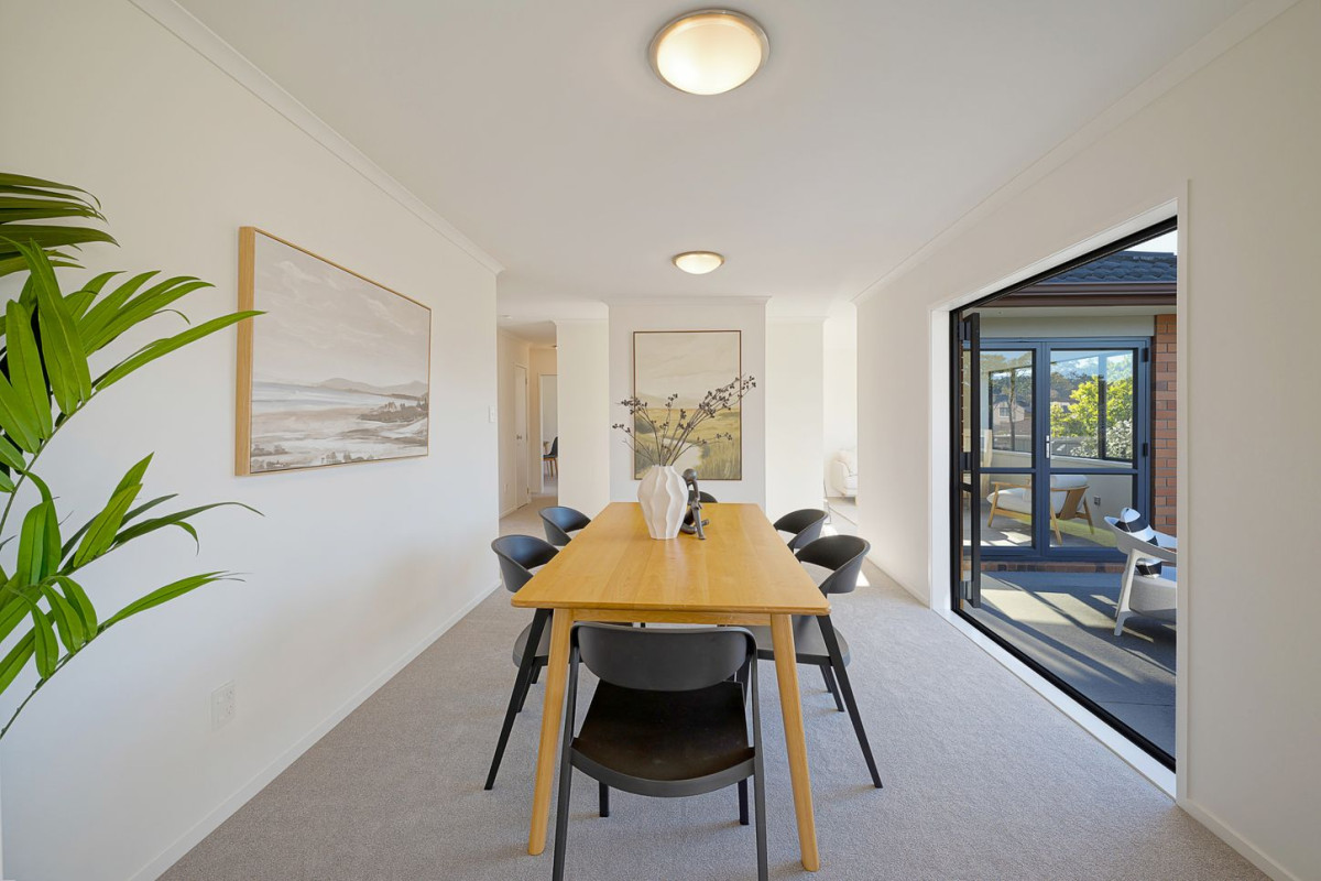 Deceased Estate For Sale After 21 Years, 580m2 section, Brick and tile 4 beds 2 baths house with double garage, 7 Fairford Avenue, Henderson, Auckland