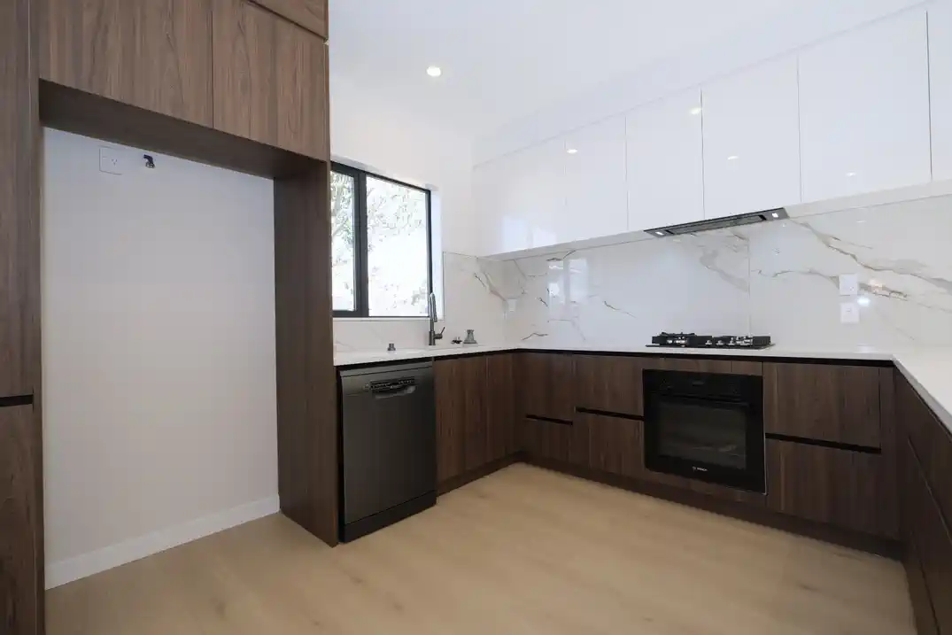 For rent, No smokers., Brandnew 4 beds 3.5 baths townhouse with garage, Available now, 41B Waterloo Street, Howick, Auckland
