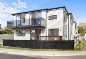 Standalone 4 beds 3 baths home with garage, 4A Cullen Avenue Mount Roskill, Auckland