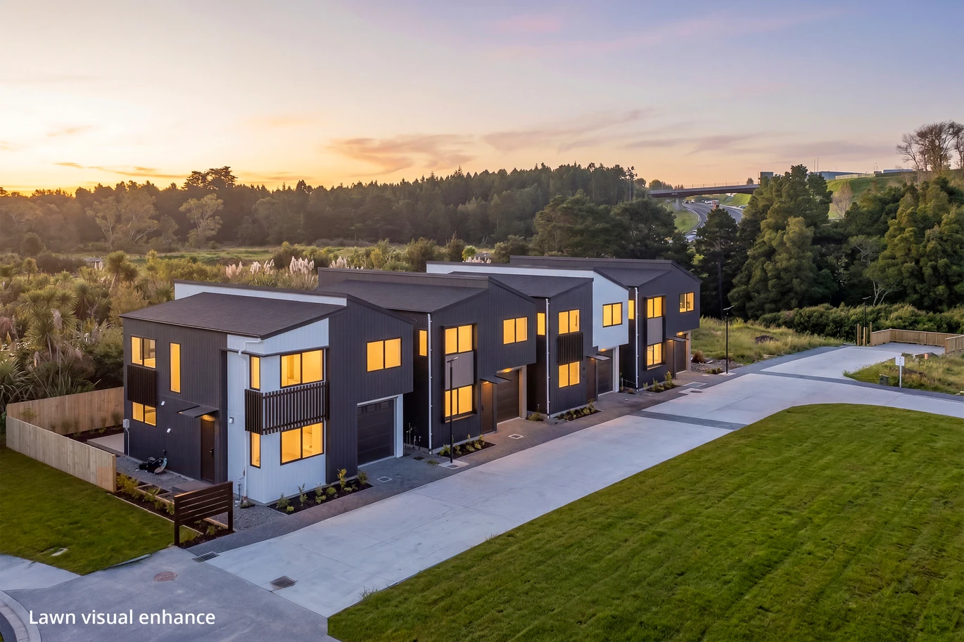 Brandnew standalone 4 beds 2.5 bath house with garage, 5 Airini Road Silverdale, Auckland