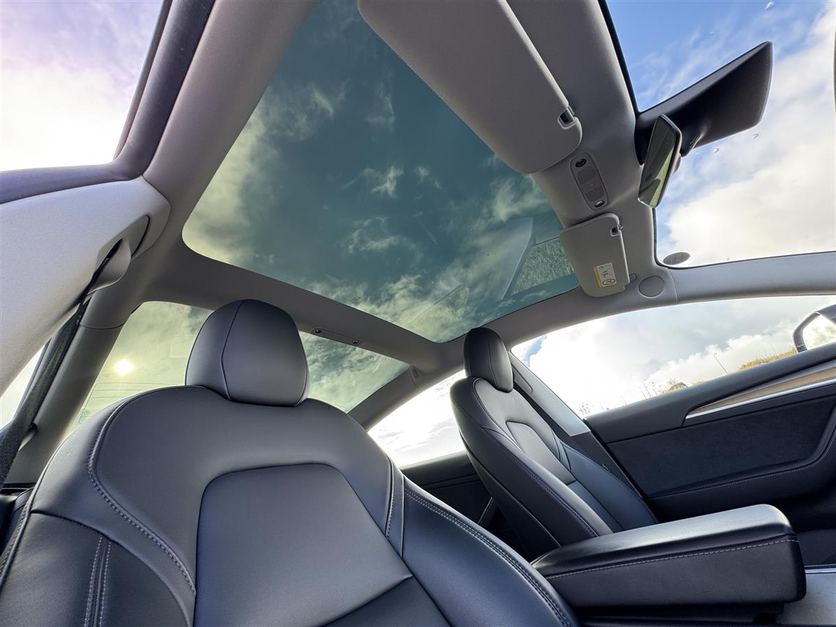2022 Tesla Model 3 NZ GPS & CCS fast charge Sedan Automatic, Black, 24,000 km