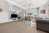 Highly Motivated Vendors, Ignore the CV, 246m2 Brick and tile 5 beds 2 baths house with carport, 55 Athens Road, Onehunga, Auckland