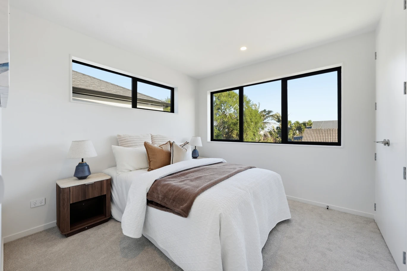 Brandnew standalone 4 beds 2 baths home with garage, Lot 2&3/15 Te Kawa Road One Tree Hill, Auckland