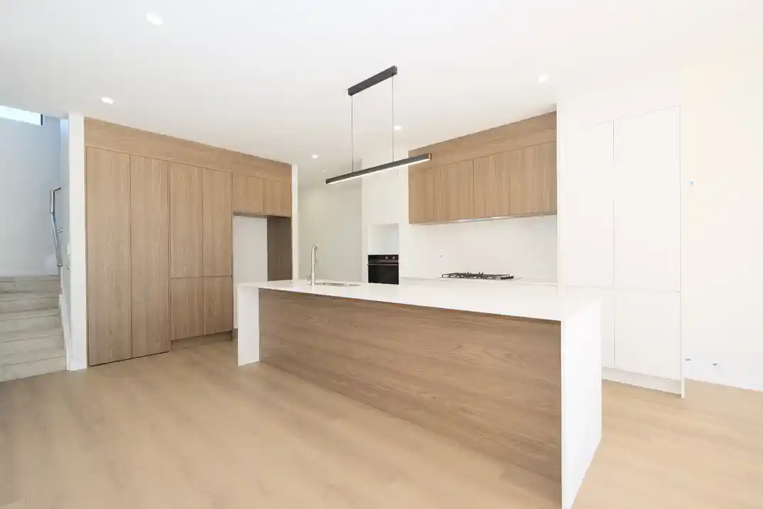 For rent, Brandnew 4 beds 3 baths duplex home with car parks, Available NOW, 4 Waimarie Drive, Karaka, Auckland