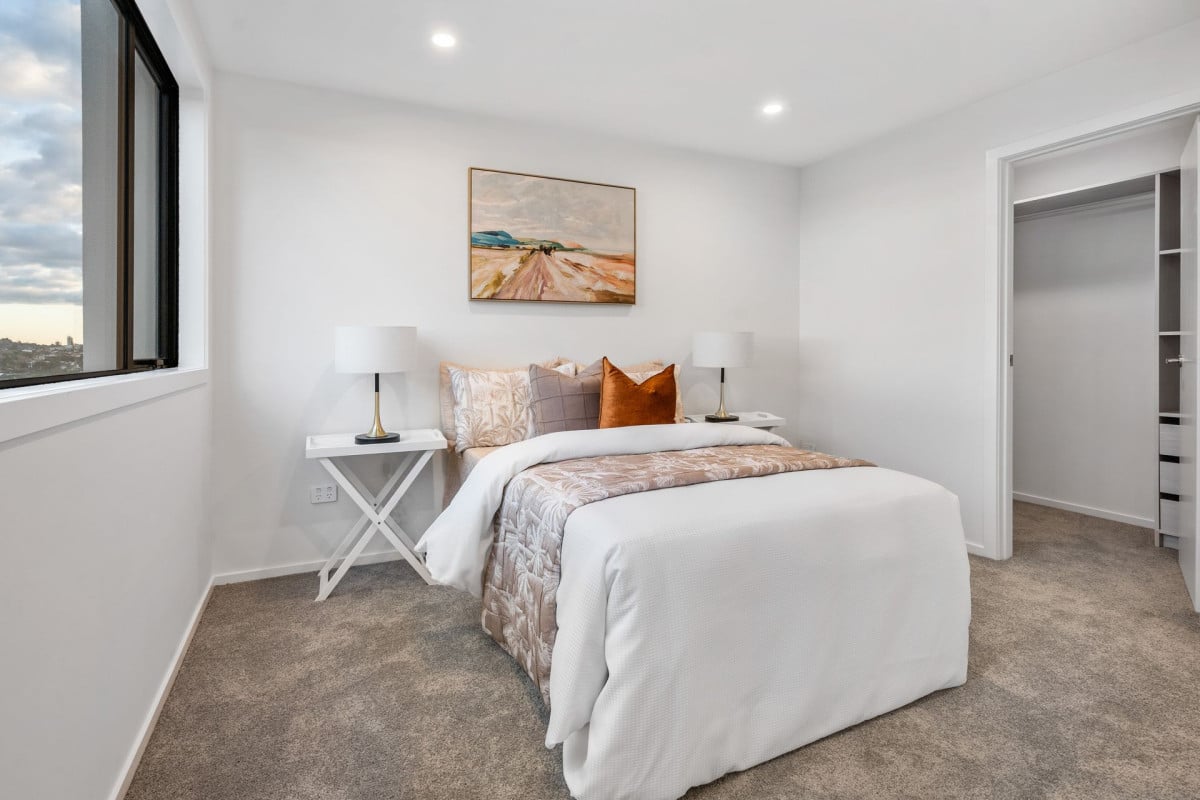 Enquiries Over $1,500,000, 3 beds 3.5 baths home with garage, Freehold title with no body corporate, CCC and titles issued, 12-month maintenance period from settlement, CV: $1,850,000, Individual or bulk purchase options available. 1B Colenso Place Mission Bay, Auckland