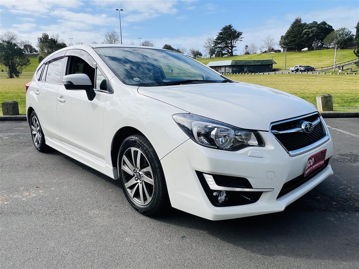 2015 Subaru Impreza PUSH BUTTON START LEATHER SEATS Hatchback Automatic, 1,600 cc, 61,567 km