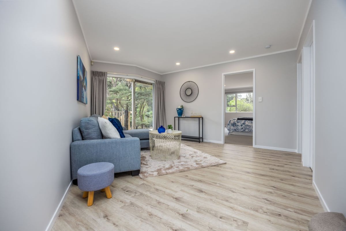 958m2 section, 4 beds + study 2 baths house with double garage, 37 Onedin Place, Titirangi, Auckland