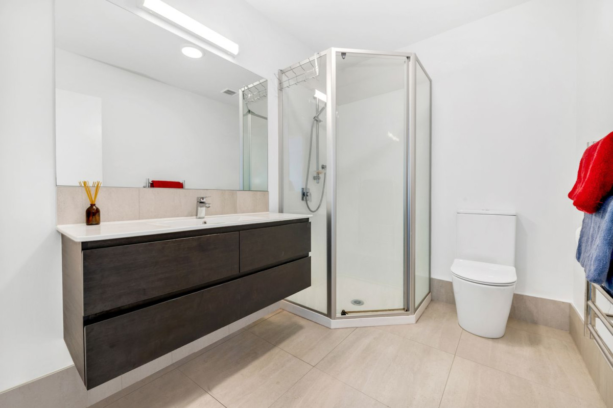Public Trust is highly motivated, and this property is seriously for sale. 3 beds 2 baths apartment with 2 car parks, 120m2 floor area, 10/130 Stancombe Road, Flat Bush, Auckland
