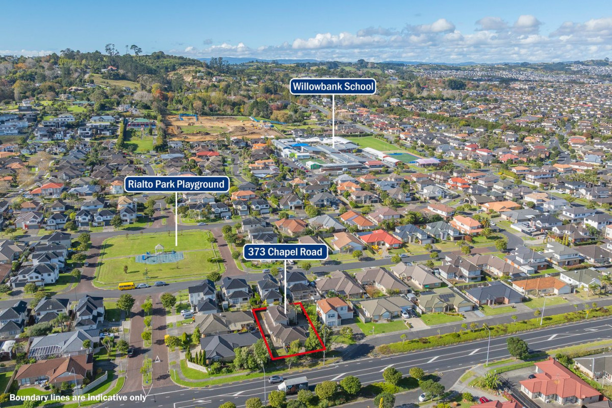609m2 section, Home and income, Botany Downs Secondary College zone, 6 beds 3 baths house with double garage and 2 beds granny, Originally built by Spaceline Homes (Fletcher Homes), 373 Chapel Road, East Tamaki, Auckland