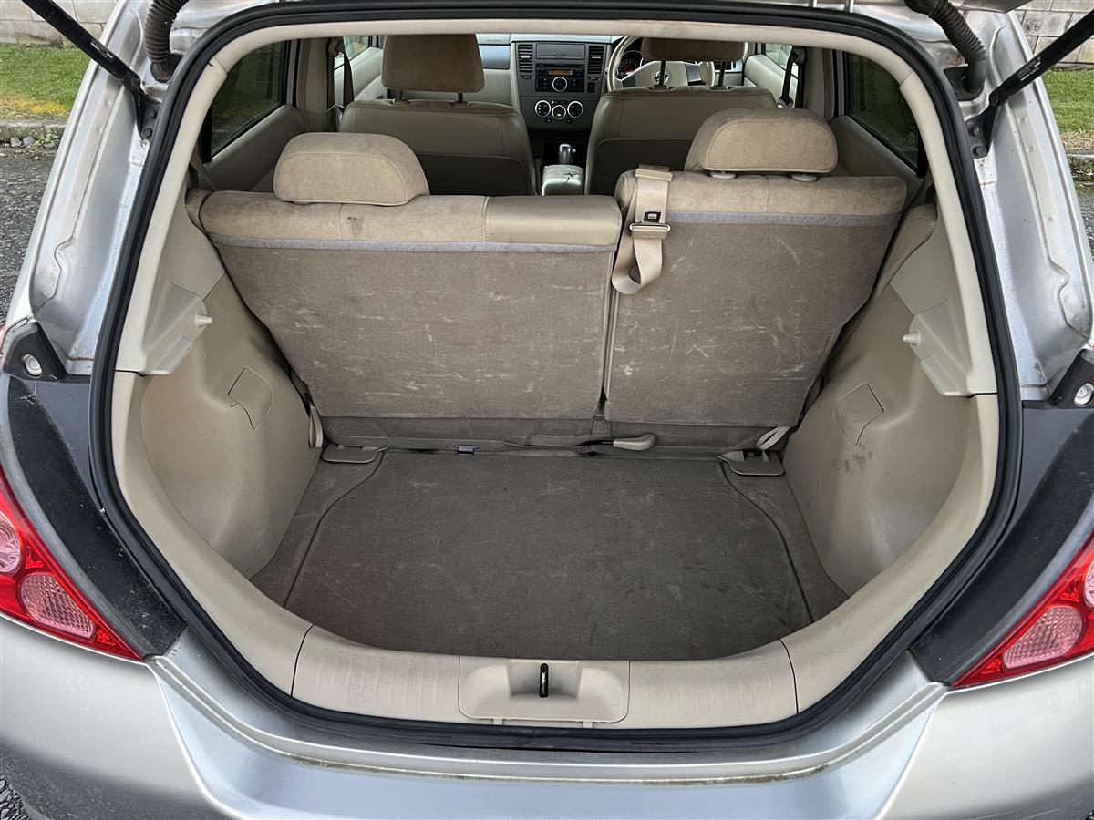 2007 Nissan Tiida Hatchback Automatic, 1,490 cc, 145,278 km