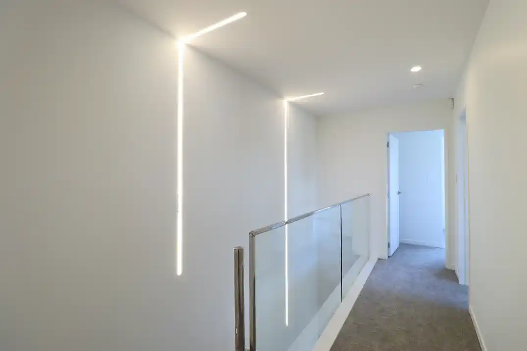 For rent, 4 beds 2 baths townhouse with garage, Available now, 45 Observation Green , Hobsonville, Auckland