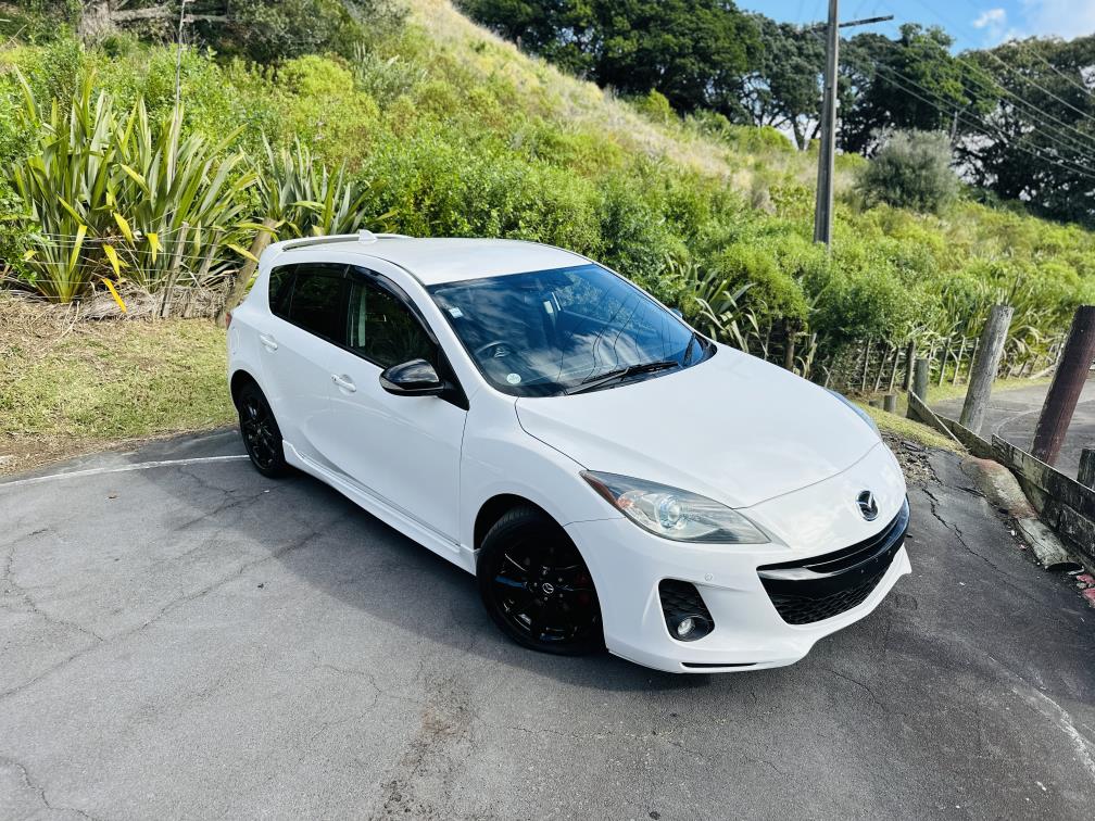 2013 Mazda Axela 20S SPORTS !! HIGH SPEC !! Hatchback Tiptronic, New Import, 2,000 cc, 80,817 km