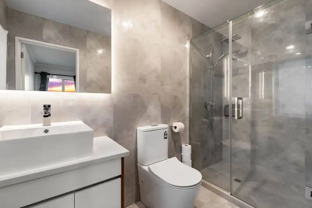For rent, Ormiston School Zone, 4 beds 3.5 bath house with double garage, Available from 24th August,  68 Castlebane Drive, Flat Bush, Auckland