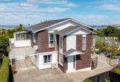 Highly Motivated Vendors, Ignore the CV, 246m2 Brick and tile 5 beds 2 baths house with carport, 55 Athens Road, Onehunga, Auckland