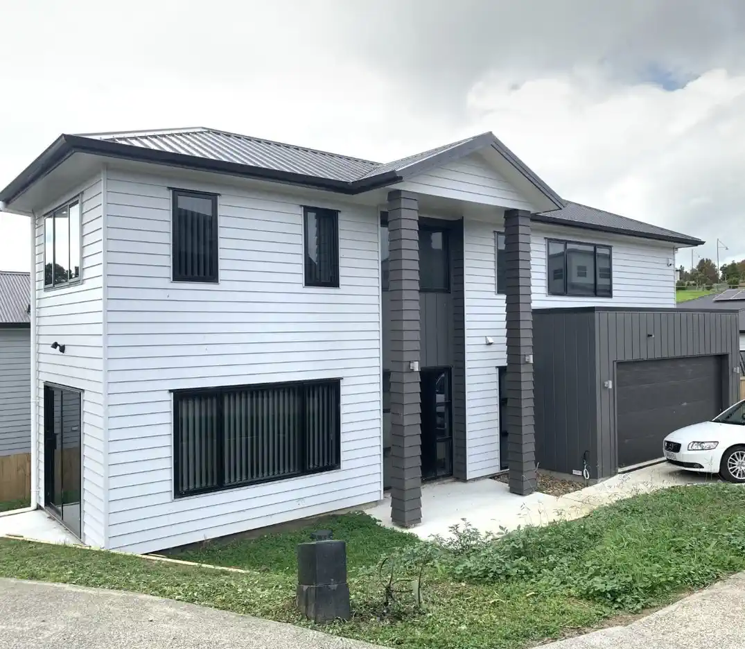 For Rent, 5 beds 3 baths house with double garage, Available from 11th August, 10 Ambedkar Way, Pukekohe, Auckland