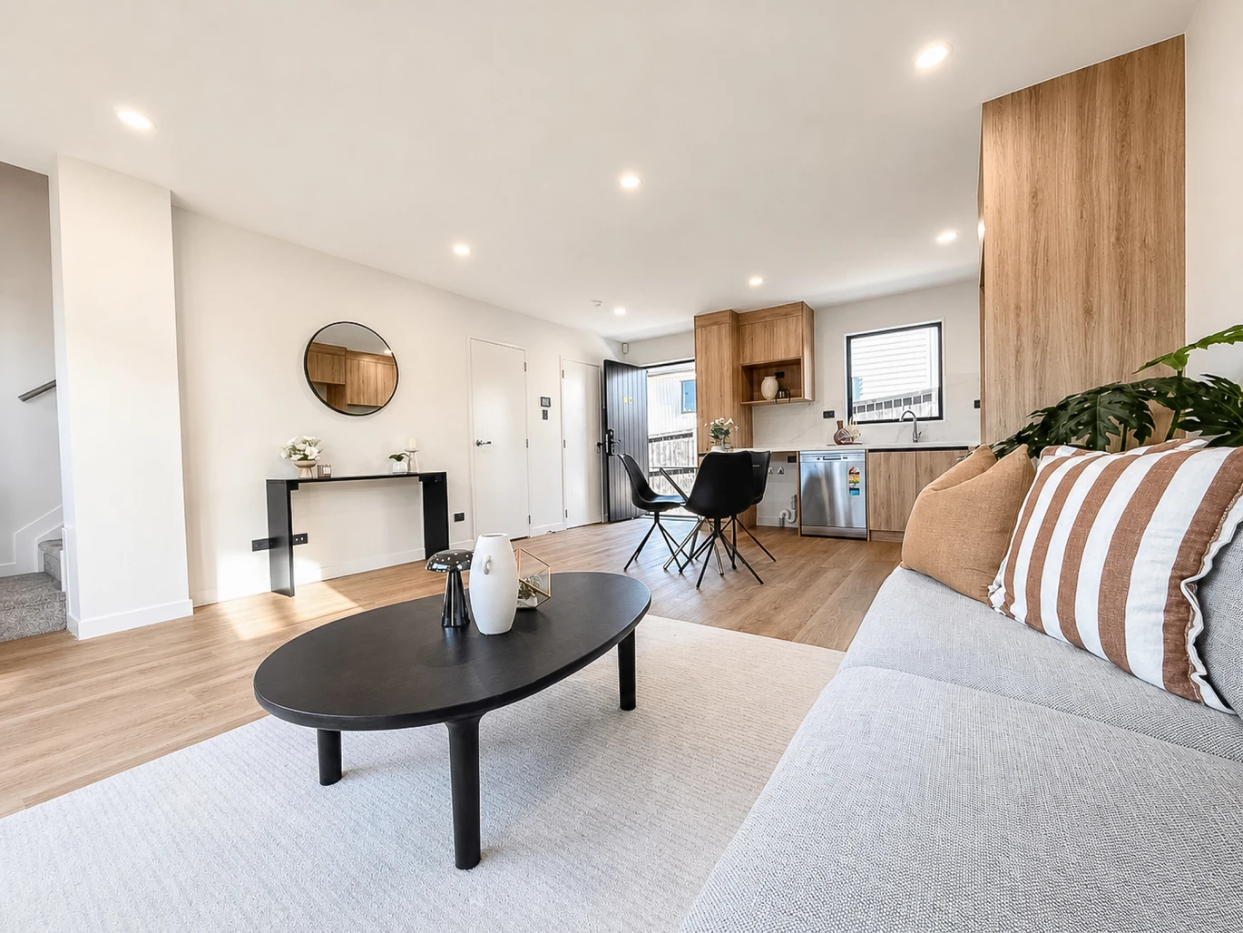 Must Sell, 10-year structural and weathertightness warranty, Brandnew freehold 2 beds + study or kids’ room 1.5 baths home with car park, Lot 2, 16 Geneva Place Blockhouse Bay, Auckland