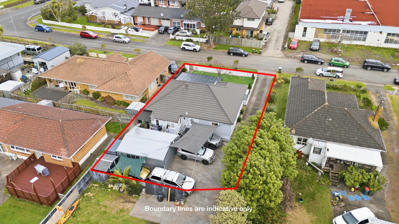 Owners Have Bought – Must Sell, Ignore CV! 3 Bedroom + Study | 1 Bath | 5 Car Parks, 1/5 Allen Avenue Papatoetoe, Auckland