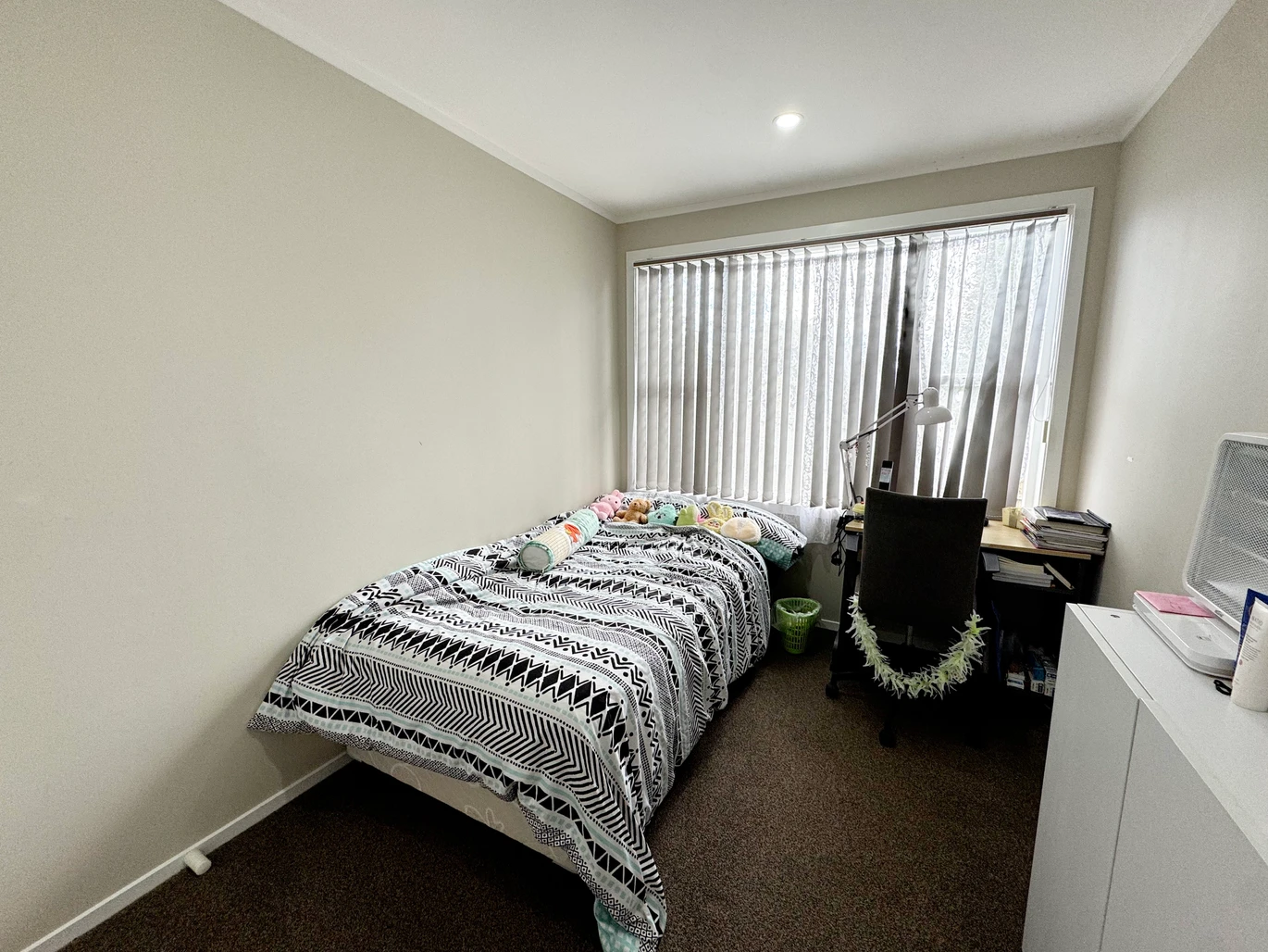 All Agents Welcome, Constructed from reliable concrete block and brick, Affordable 2 bed 1 bath home with car park, 4/134 Edmonton Road Te Atatu South, Auckland