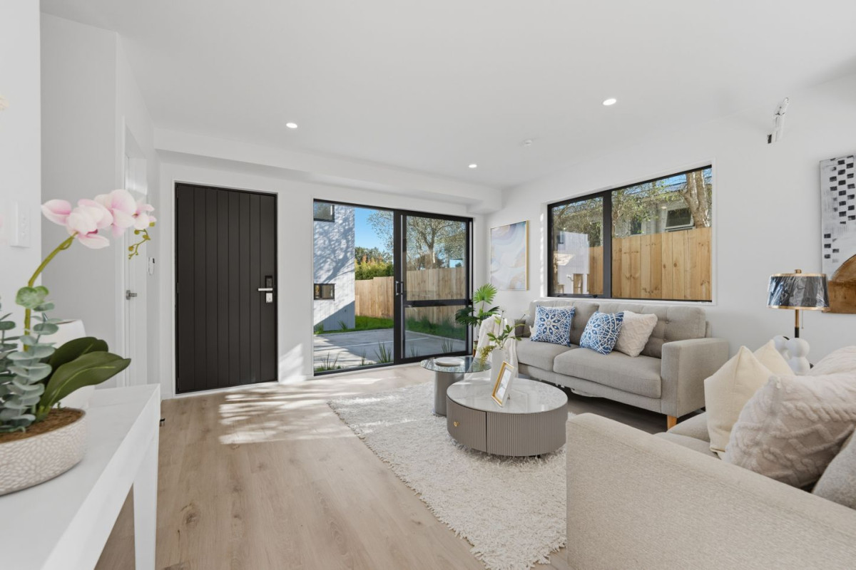 Brandnew 2 beds (2 ensuites) 2.5 baths home with car park, Lot 6/3 Gill Avenue, Te Atatu Peninsula, Auckland