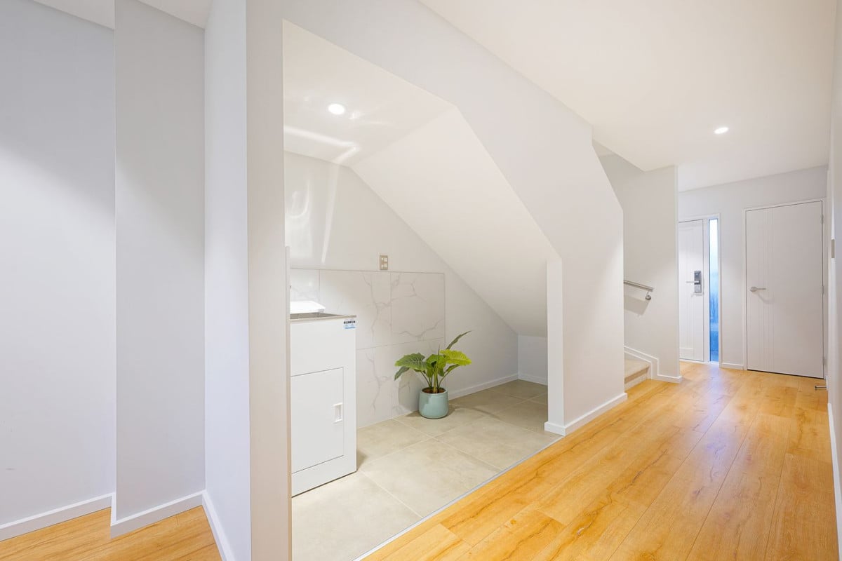 4 beds (2 ensuites) 3.5 baths home with garage, 1 ensuite ground floor, 77 Bordeaux Parade, Te Atatu South, Auckland