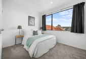 Standalone 4 beds 3 baths home with garage, 4A Cullen Avenue Mount Roskill, Auckland