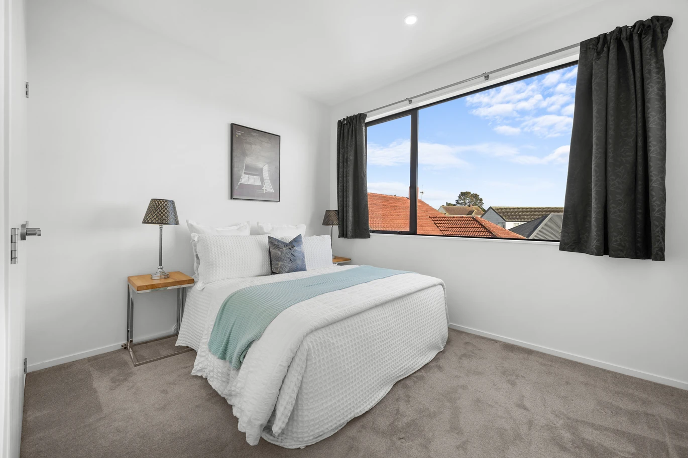 Standalone 4 beds 3 baths home with garage, 4A Cullen Avenue Mount Roskill, Auckland