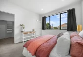 Standalone 4 beds 3 baths home with garage, 4A Cullen Avenue Mount Roskill, Auckland