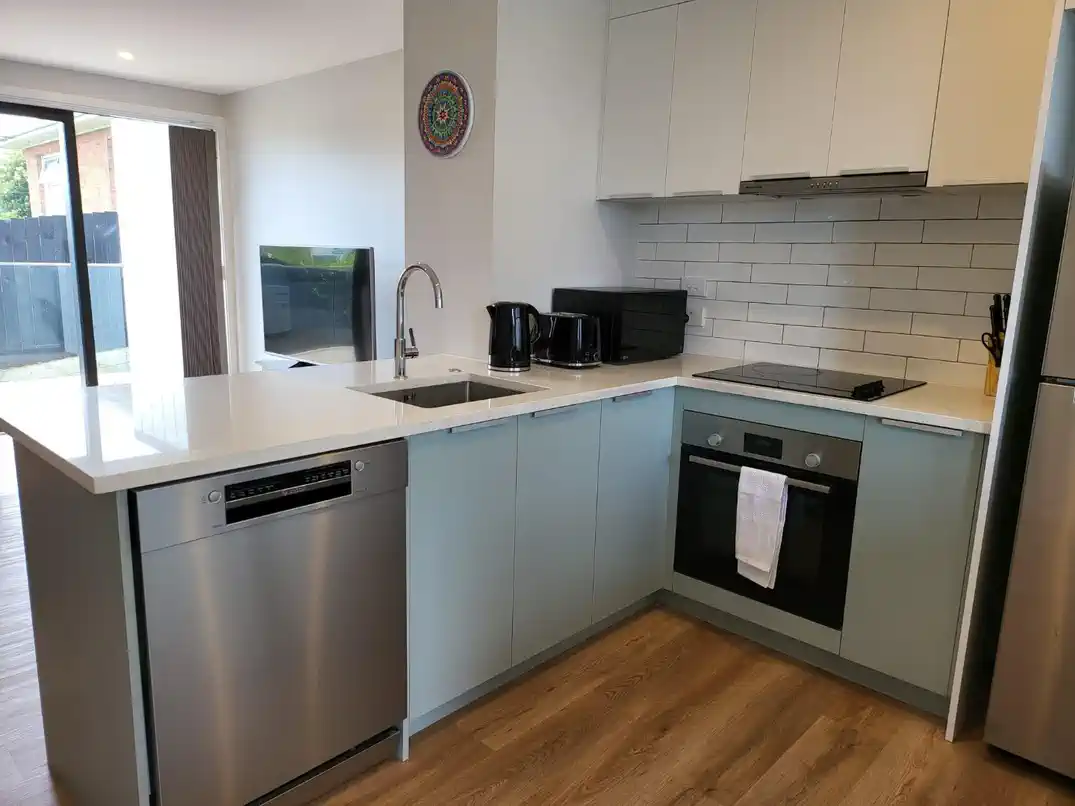For rent, 3 beds 2 baths townhouse with garage, Available from 26th August, 1 Pukakaho Lane, Papatoetoe, Auckland