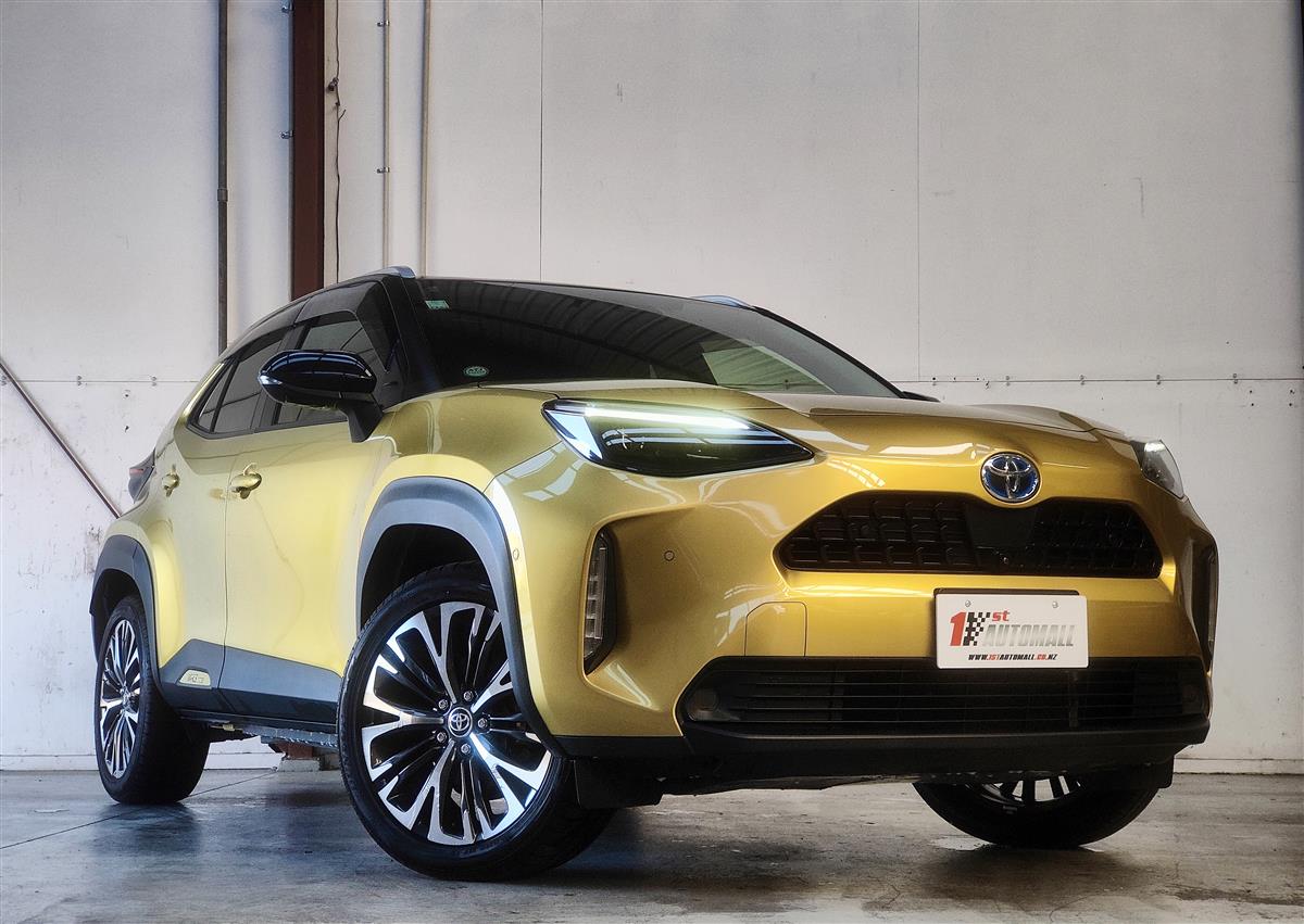 2021 Toyota Yaris Cross HYBRID Z/TOYOTA SAFTY SENSE/GRADE 4 RV/SUV Automatic, New Import, 1,500 cc, 81,355 km