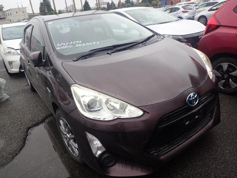 2015 Toyota Aqua Hatchback Automatic, Hybrid, 1,500 cc, 114,000 km